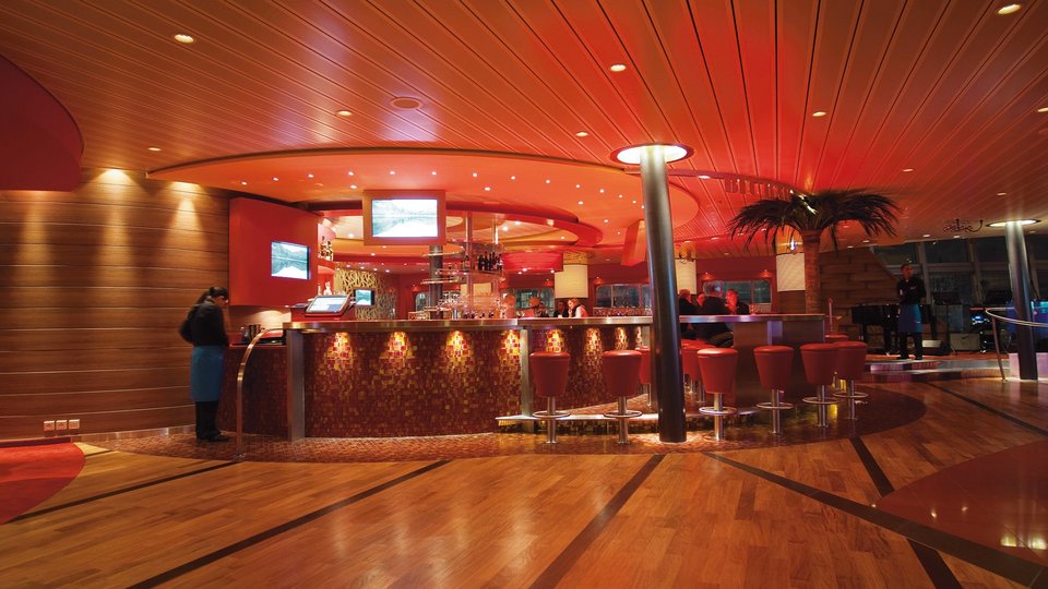 AIDAcosma - Nova Bar